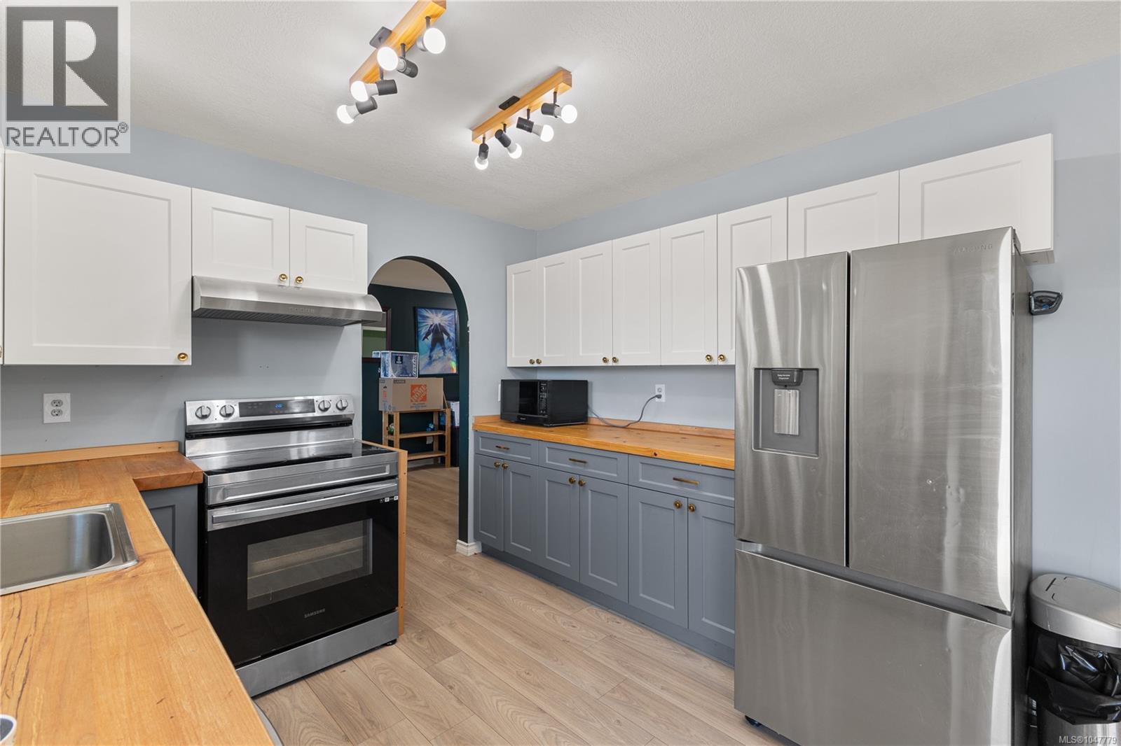 Residential in Campbell River 5