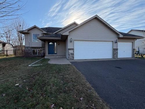 7577 386th St, North Branch, MN, 55056-5958 | Card Image