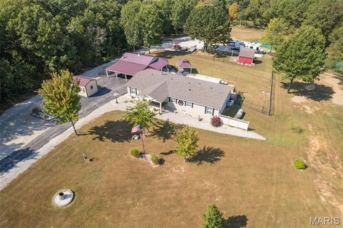 430 Dodson Ln, De Soto, MO, 63020-4345 | Card Image