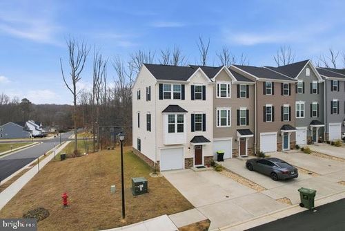 8719 Stevenson Ln, SPOTSYLVANIA, VA, 22553-1992 | Card Image