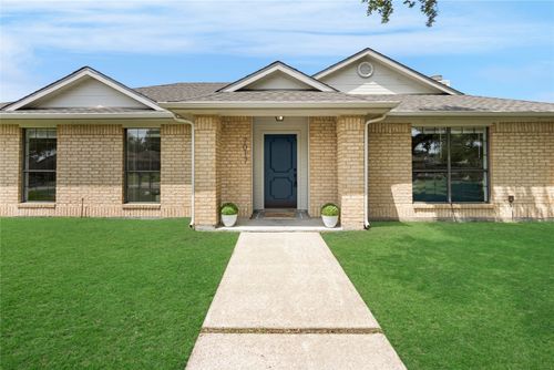 7017 Seascape Dr, Rowlett, TX, 75088-6332 | Card Image