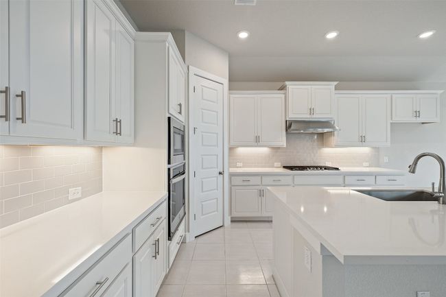 20117 Talon Grasp Trl, House other with 4 bedrooms, 3 bathrooms and 3 parking in Pflugerville TX | Image 14