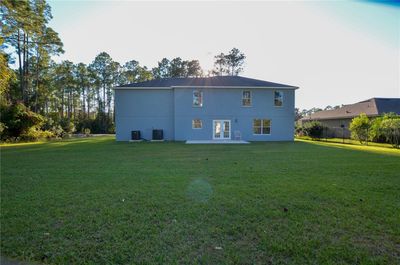 17 Lloshire Path, House other with 5 bedrooms, 2 bathrooms and null parking in Palm Coast FL | Image 2