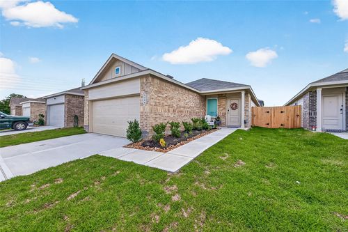 6014 Sherman Lakes Dr, Humble, TX, 77338 | Card Image