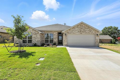 1419 Quail Creek Dr, Cleburne, TX, 76033-5299 | Card Image