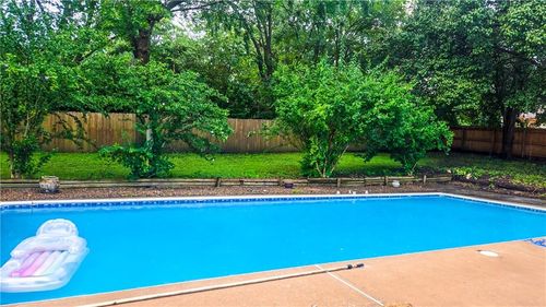 7401 E 130th St, Grandview, MO, 64030-2713 | Card Image