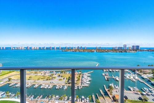2012-220 Lake Shore Dr, Lake Park, FL, 33403-3584 | Card Image