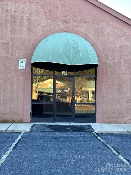 152 Vandiver Dr, Lincolnton, NC, 28092-0911 | Card Image