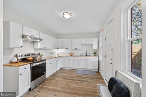 536 Woodward St, LANCASTER, PA, 17602-4456 | Card Image