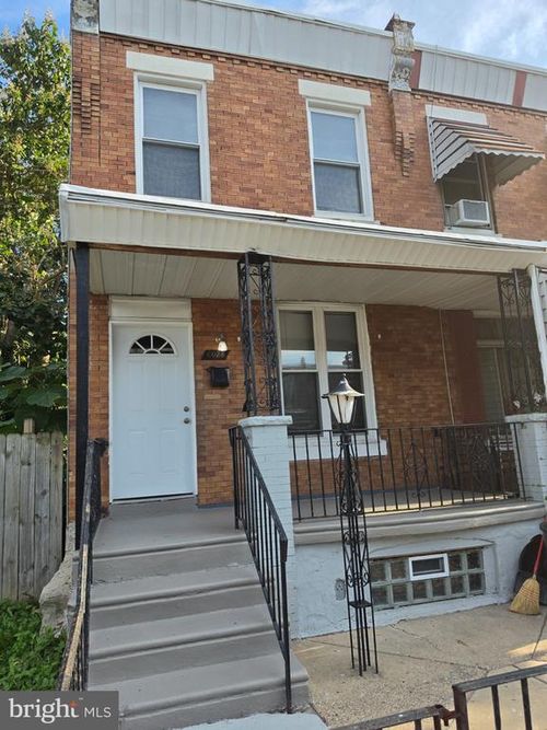 6028 Kershaw St, PHILADELPHIA, PA, 19151-4423 | Card Image