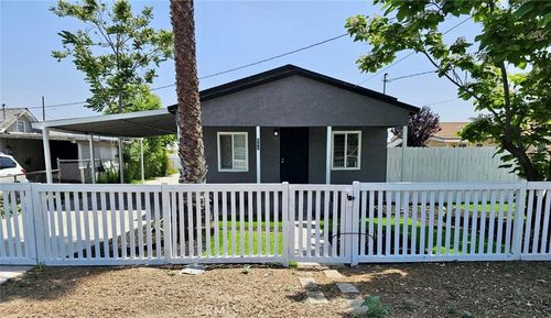 340 W Congress St, Colton, CA, 92324-3309 | Card Image