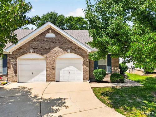 4917 Hurstborough Ct, Hazelwood, MO, 63042-1592 | Card Image