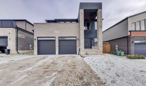 2194 Westpoint Hts, London, ON, N6P0E9 | Card Image