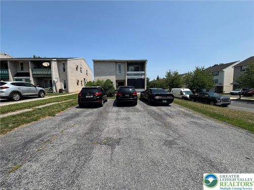 1339 S Howard St, Allentown, PA, 18103-3902 | Card Image
