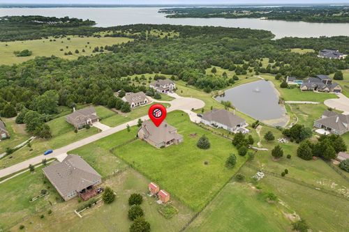 2610 Sunset Bay Ln, Nevada, TX, 75173-1219 | Card Image