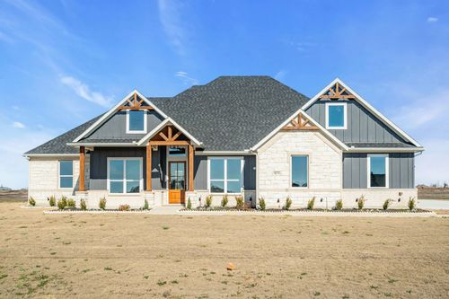 561 N Armstrong Rd, Venus, TX, 76084-4866 | Card Image