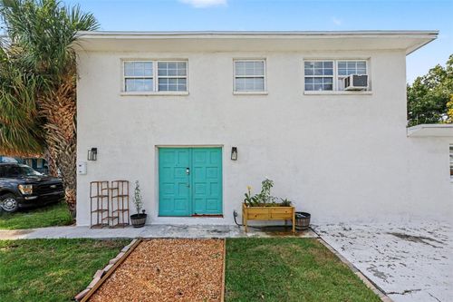 301 W Chelsea St, TAMPA, FL, 33603-3515 | Card Image