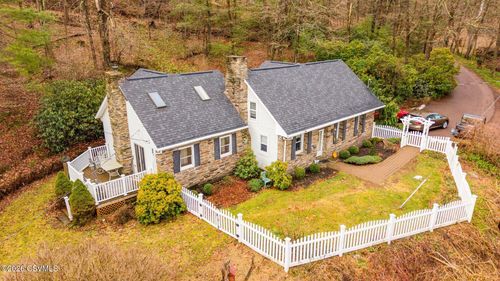 89 Pealertown Rd, Orangeville, PA, 17859-8809 | Card Image