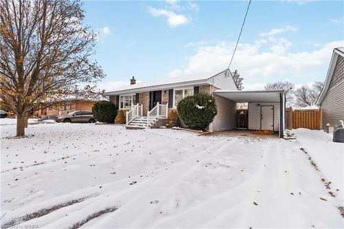 10 Albemarle St, Brantford, ON, N3S4N2 | Card Image