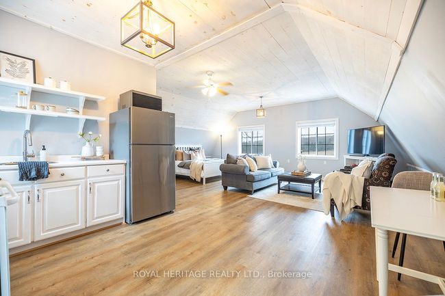 5119 Halstead Beach Rd, House other with 2 bedrooms, 3 bathrooms and 6 parking in Hamilton Township ON | Image 30