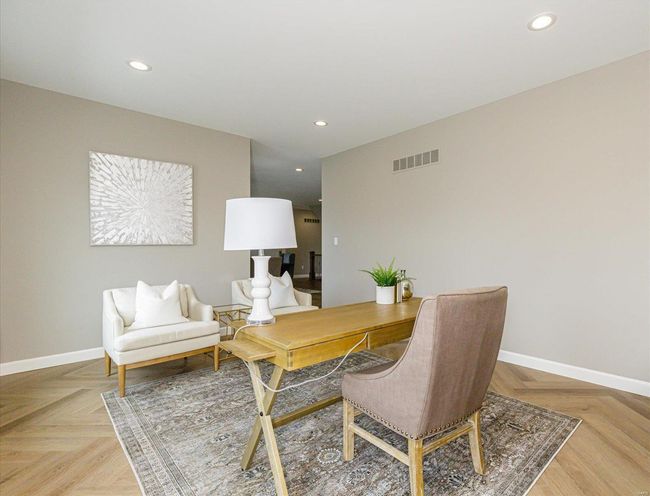 Photo representation of a similar home. Some features shown may be optional. | Image 11