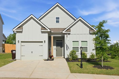 7593 Snow Line Ln, Ooltewah, TN, 37363-2560 | Card Image