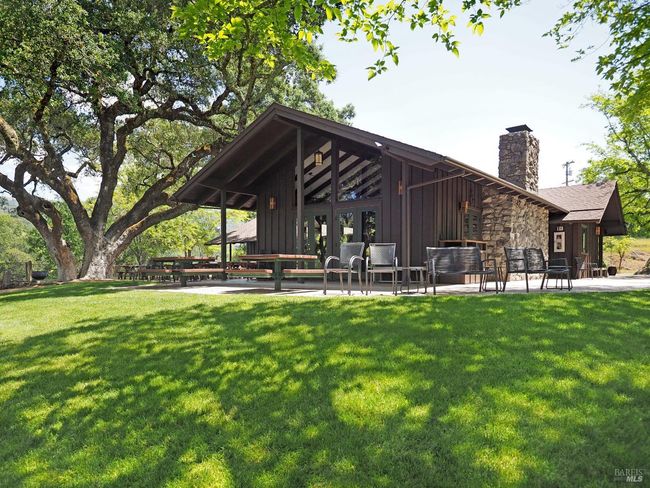 23655 Vineyard Rd, Home with 0 bedrooms, 0 bathrooms and null parking in Geyserville CA | Image 20