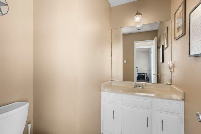 8559 Red Willow Dr, House other with 3 bedrooms, 3 bathrooms and 6 parking in Austin TX | Image 14