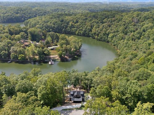 1265 Cliffs Edge Rd, East Bernstadt, KY, 40729-6579 | Card Image