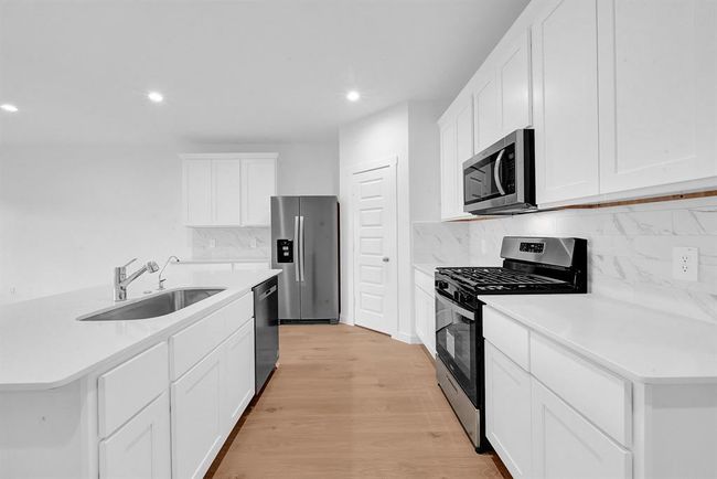 *Images and 3D tour are for illustration only and options may vary from home as built. | Image 8