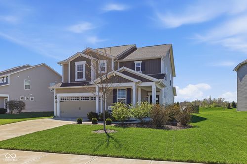 9287 Prospect Way, Avon, IN, 46123-5564 | Card Image