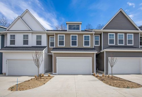 51-4818 Hidden River Ave Sw, Wyoming, MI, 49418-8824 | Card Image