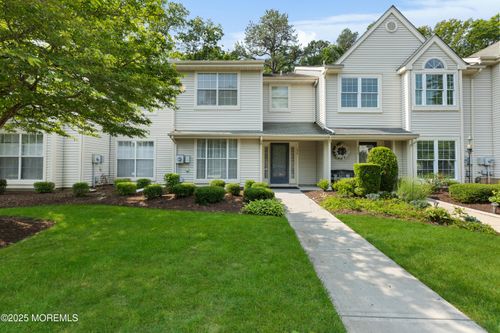 238 Larchwood Ct, Howell, NJ, 07731-3016 | Card Image
