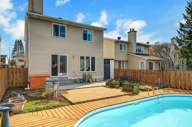 6106 Forestglen Cres, House other with 3 bedrooms, 3 bathrooms and 4 parking in Orleans ON | Image 28