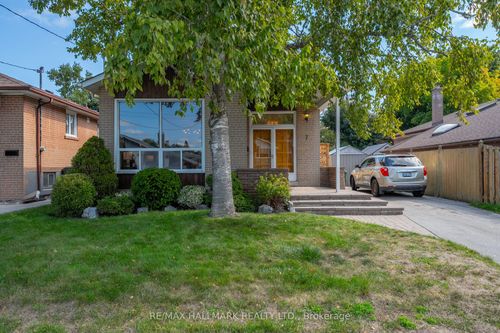 7 Wagner Dr, Scarborough, ON, M1E2Z4 | Card Image