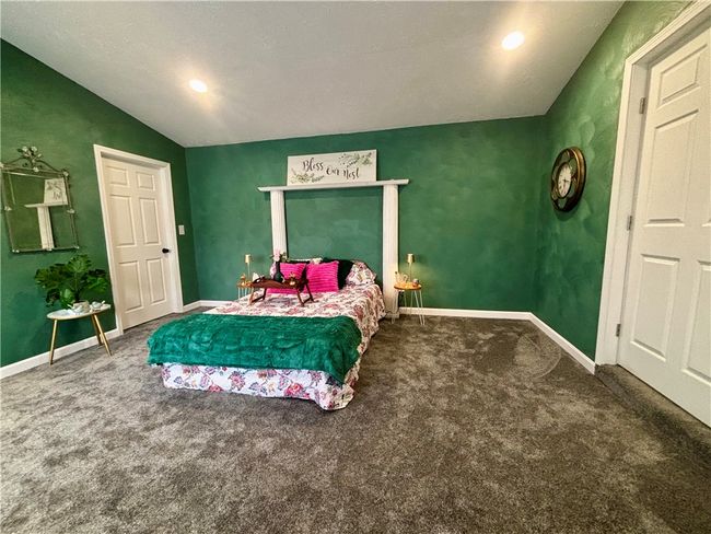 King size furniture? No problem | Image 34