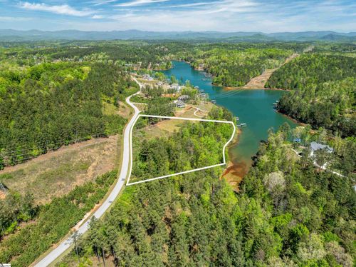 124 Coveside Lane, Six Mile, SC, 29682 | Card Image