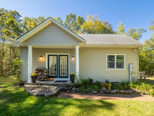 10 Jennifers Way, Bethel, CT, 06801-2952 | Card Image