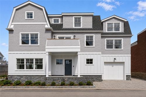 6 Sharon Ct, Newport, RI, 02840-3934 | Card Image