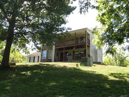 18133 Rainbow Rd, Lawrenceburg, IN, 47025-8242 | Card Image