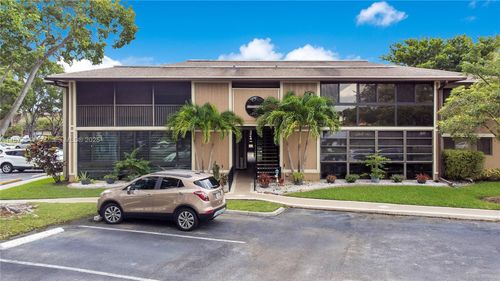 207-7745 Ashmont Cir, Tamarac, FL, 33321-7885 | Card Image