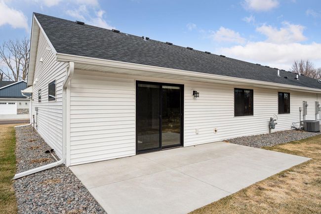 Larger Patio Space off the Living Room | Image 24