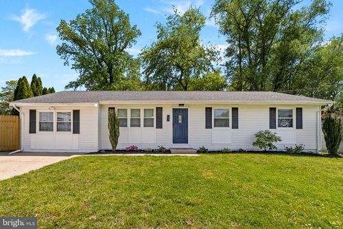 111 Apple Ave, BROWNS MILLS, NJ, 08015-2141 | Card Image