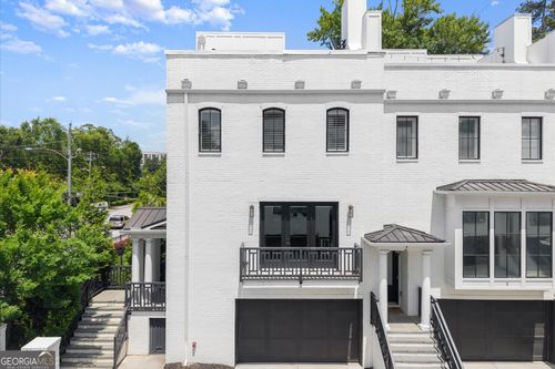 1-3667 Peachtree Rd Ne, Atlanta, GA, 30319-1234 | Card Image
