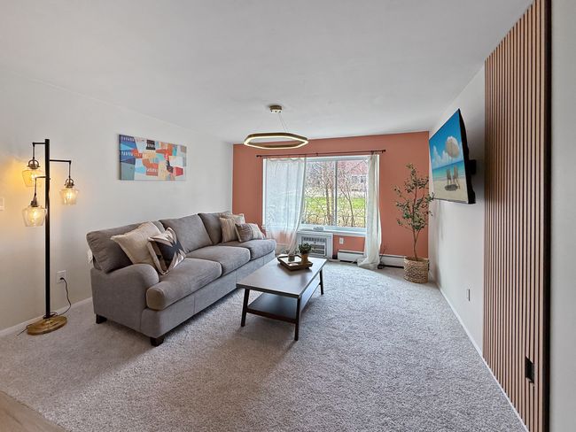 APT-8B - 124 N Whistler Ave, Condo with 2 bedrooms, 1 bathrooms and 1 parking in FREEPORT IL | Image 13