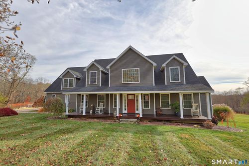 195 Hinman Rd, Watertown, CT, 06795-1242 | Card Image