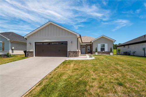 5543 Limestone Creek Dr, Charlestown, IN, 47111-0047 | Card Image