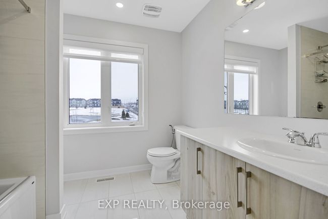 2021 Elevation Rd, House attached with 3 bedrooms, 3 bathrooms and 2 parking in Nepean ON | Image 28