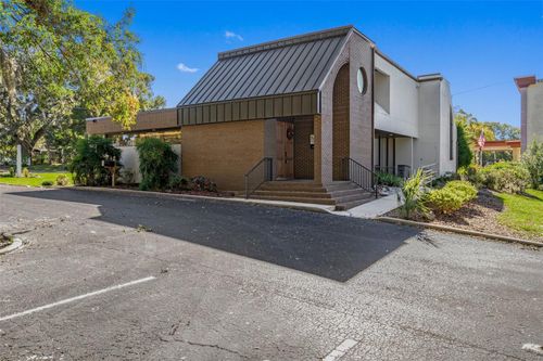 315 Howell Ave, Brooksville, FL, 34601-2039 | Card Image