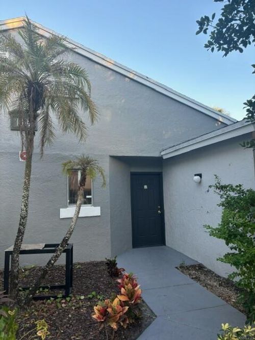 b-1092 Lake Victoria Drive, West Palm Beach, FL, 33411 | Card Image